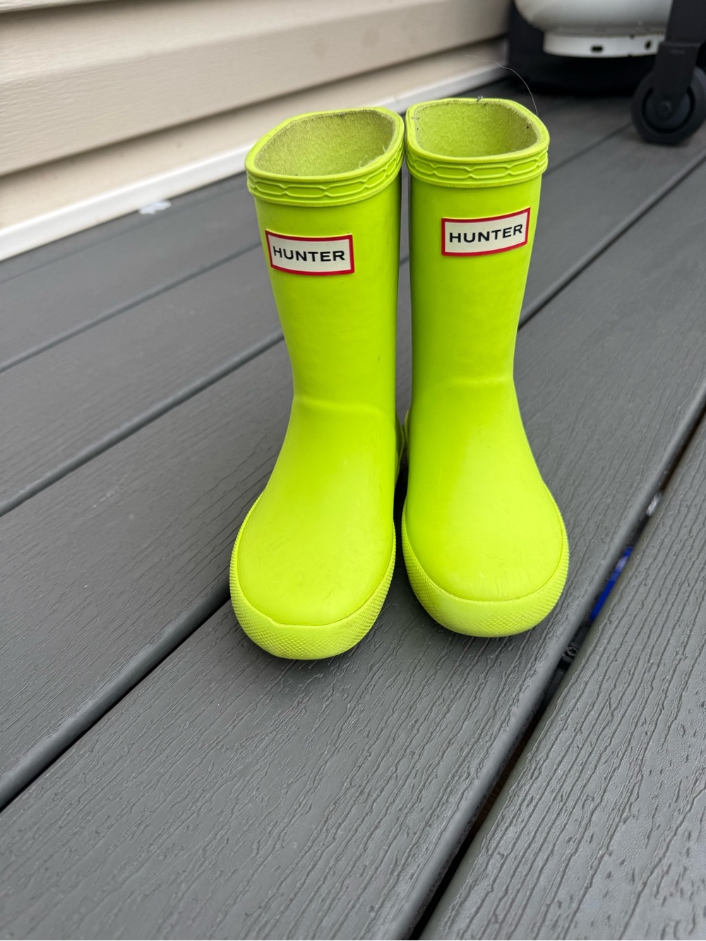 Hunter Neon Lime Kids' Rain Boots